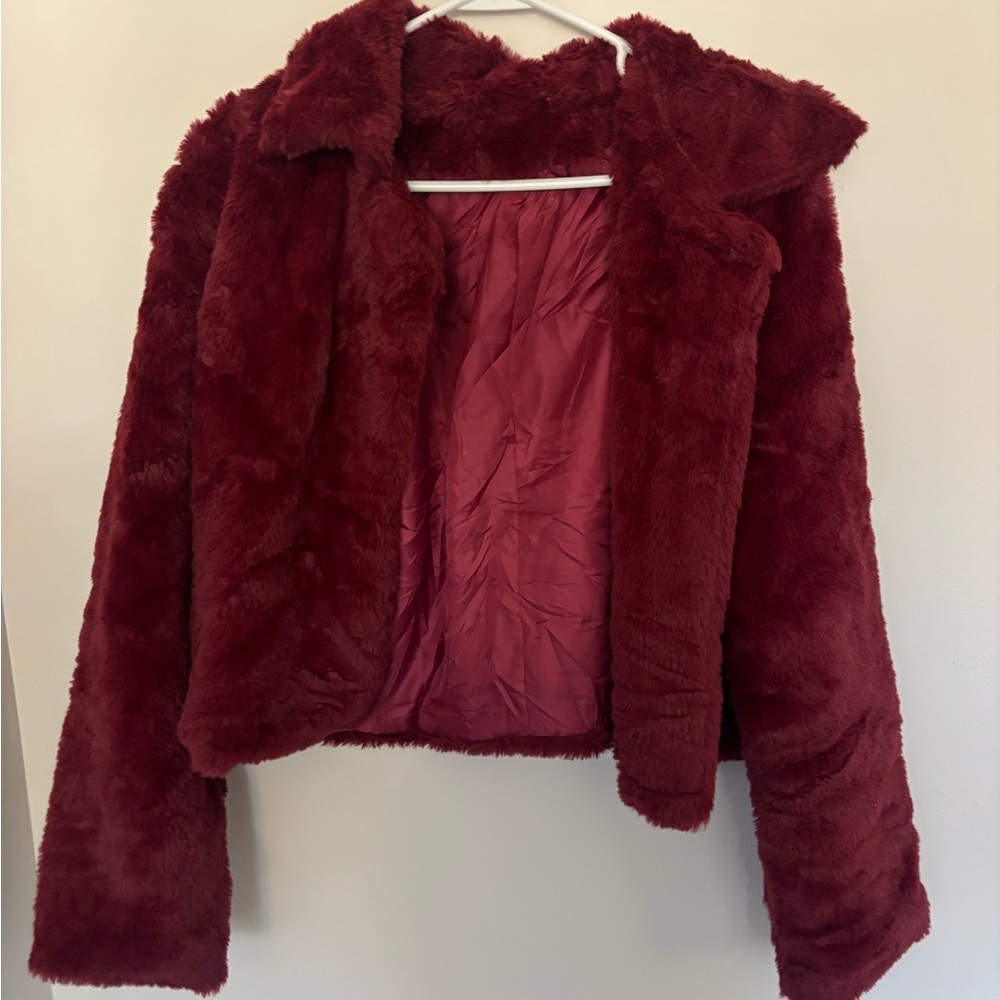 Women's Faux Fur Jacket - Burgundy